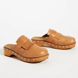 Kelsi Dagger Tan Camel Studded Brooklyn Hobby Clogs